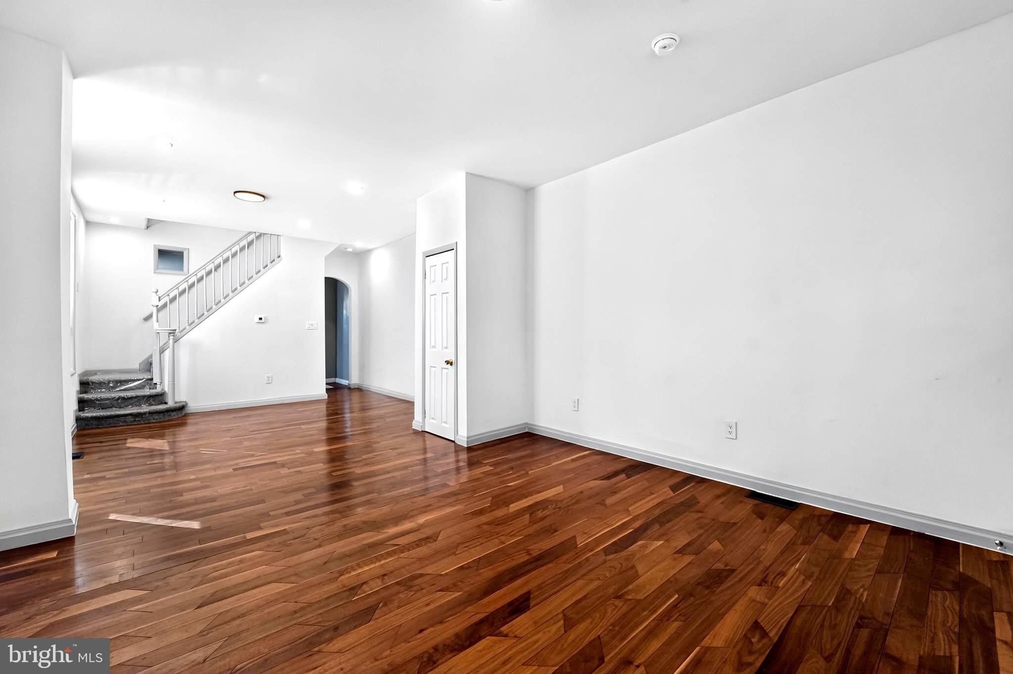 3445 HARWELL Avenue – photo 2
