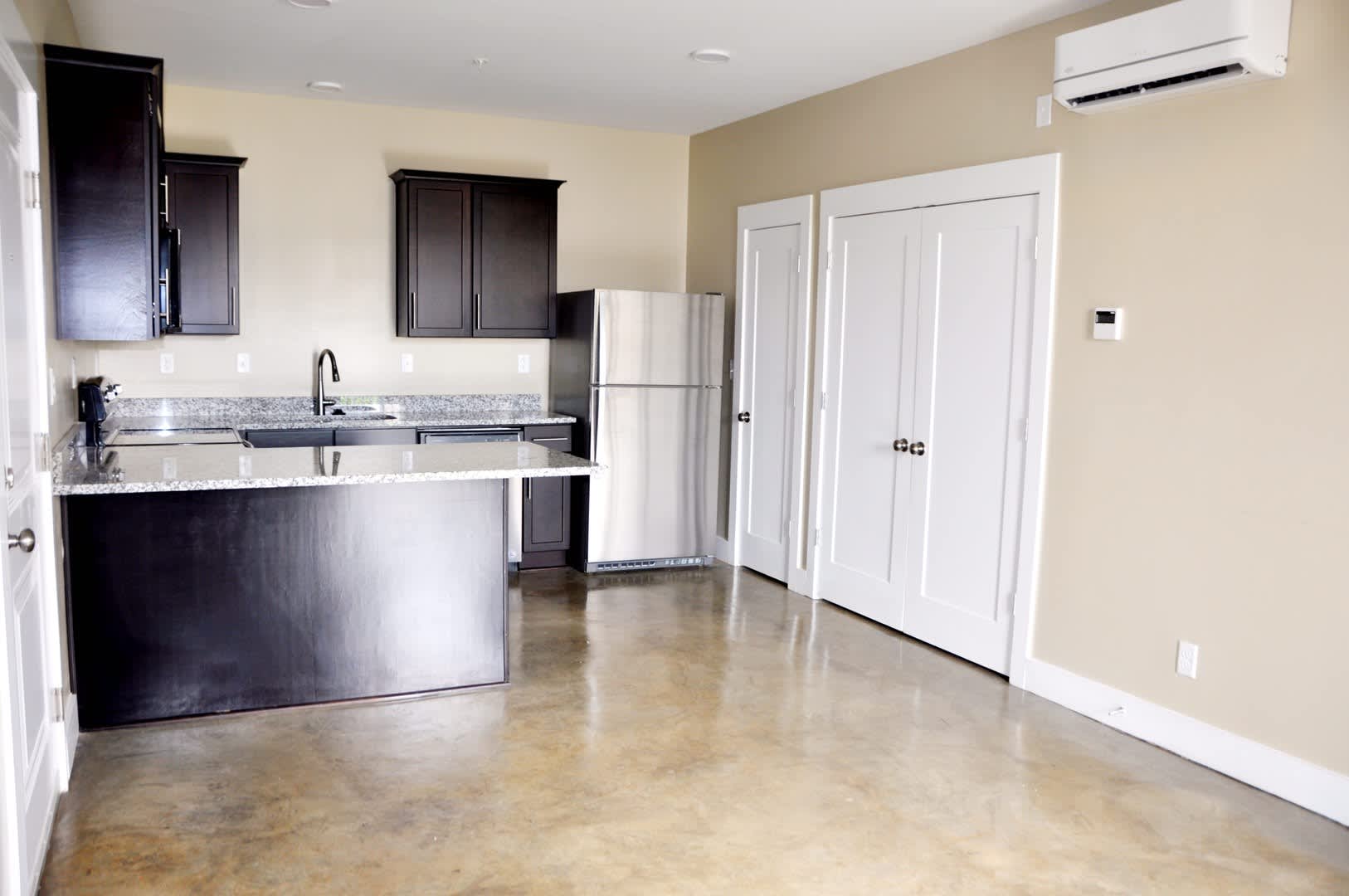 715 75Th Street – photo 3