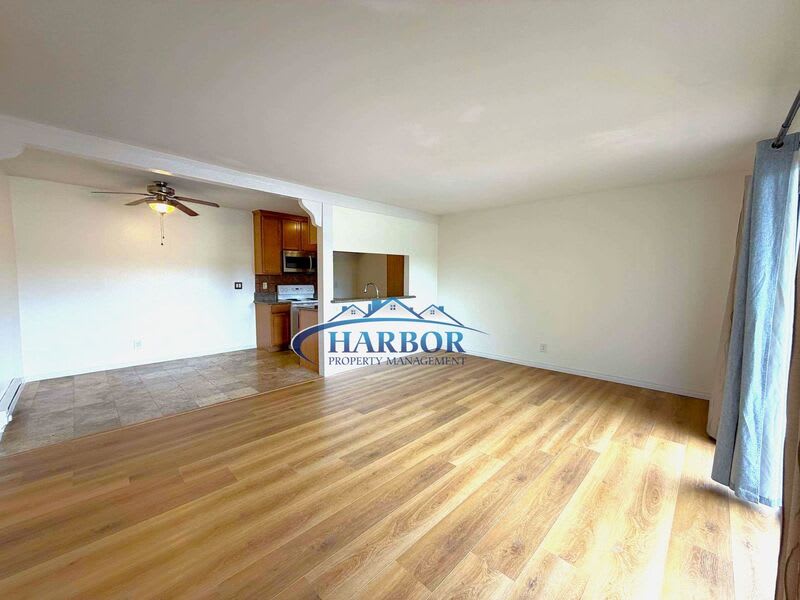 23308 Marigold Avenue V-201 – photo 5