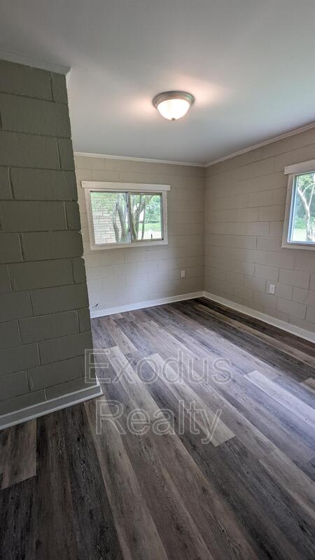 502 Maple – photo 3