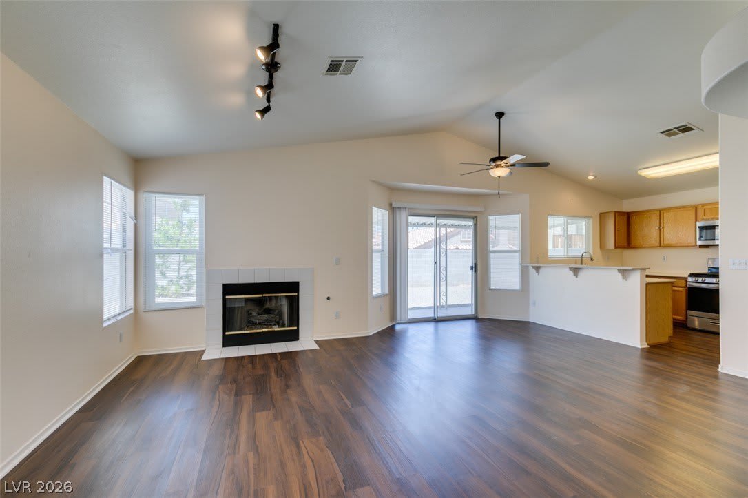 8216 Ogee Drive – photo 3