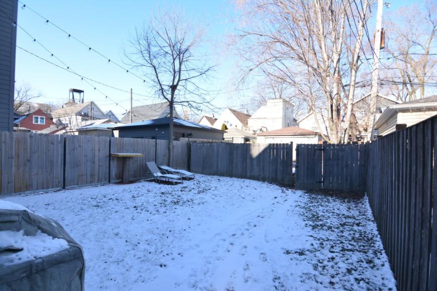 2528 W Charleston – photo 2