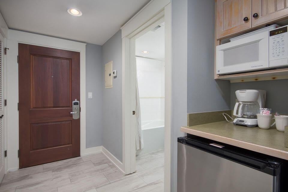9300 Baytowne Wharf Boulevard – photo 2
