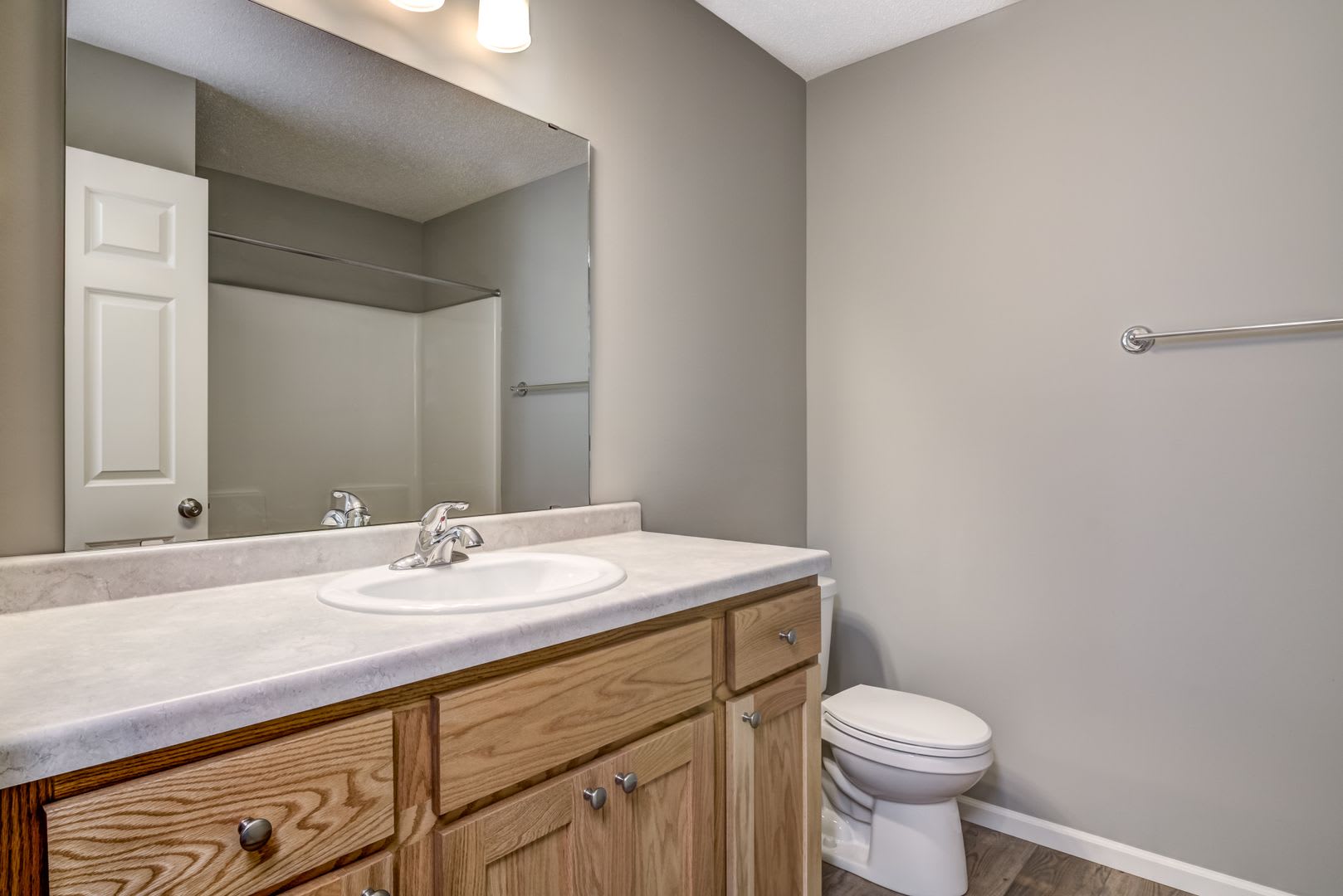 2 Bedroom Town Home – photo 4