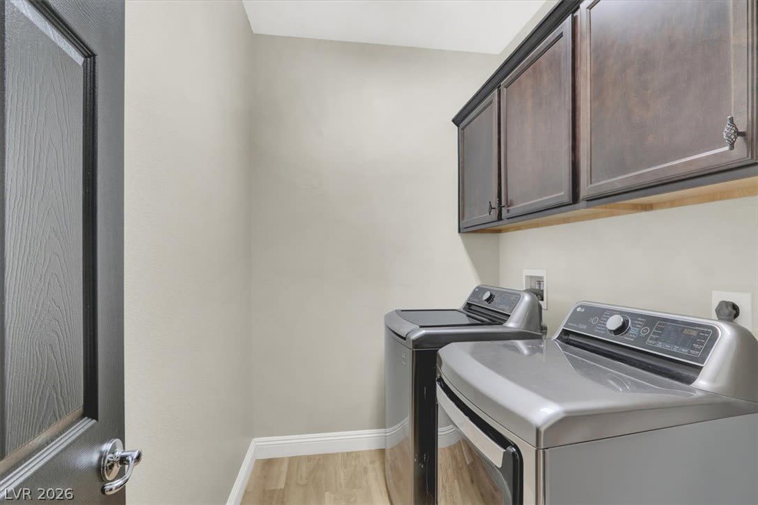 1405 Fantastic Court – photo 5