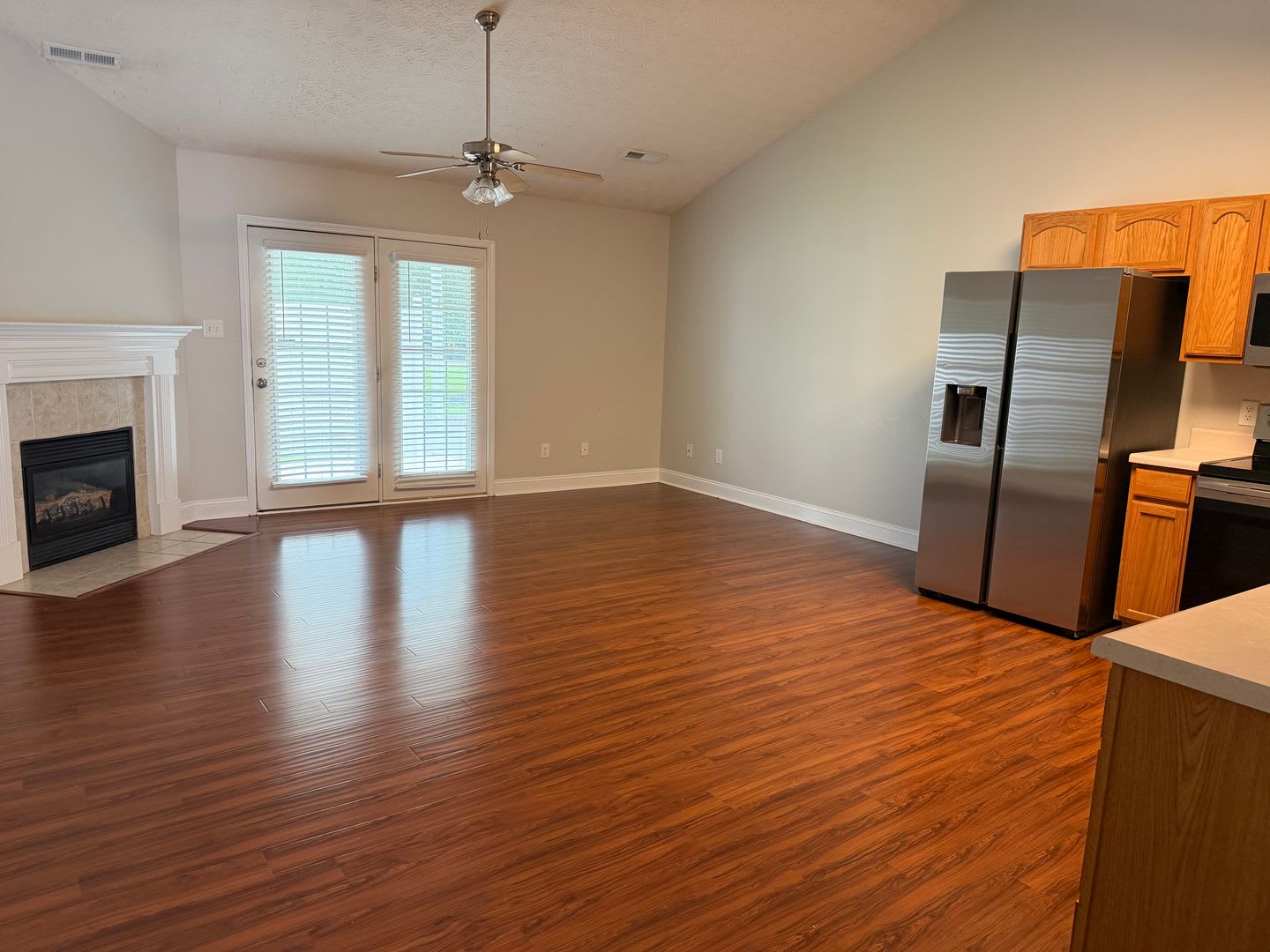 Knoxville 37918 2 Bedroom 2 Bath Condo With Attached 1 Car Garage – photo 3