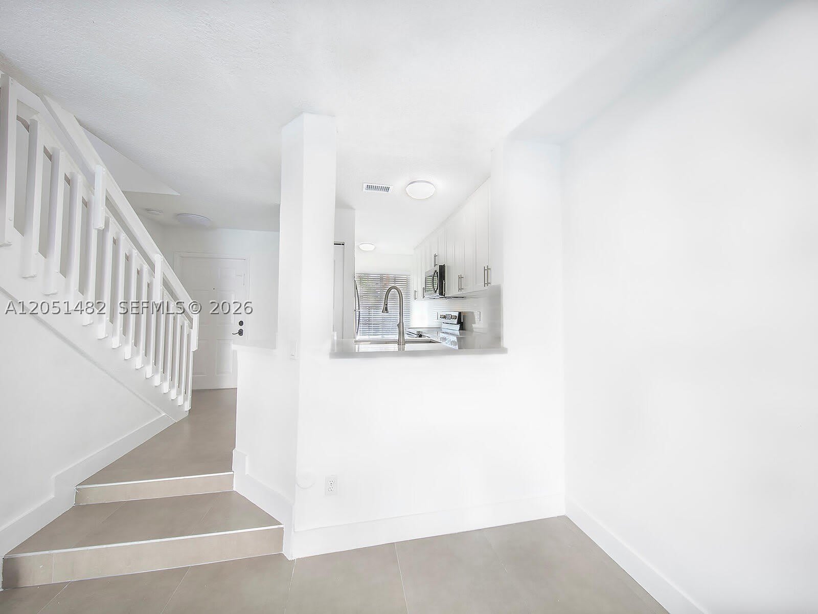 8260 NW 10th St – photo 5