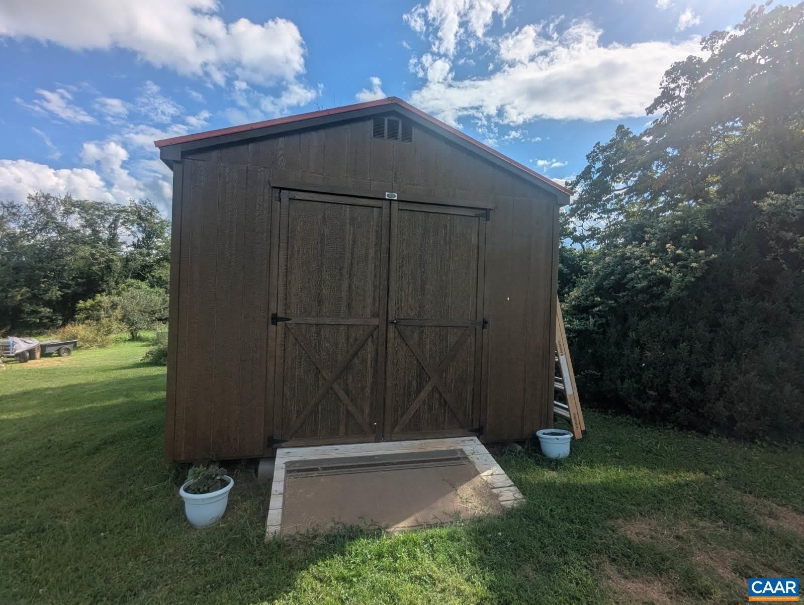 7416 GREENWOOD STATION RD – photo 4