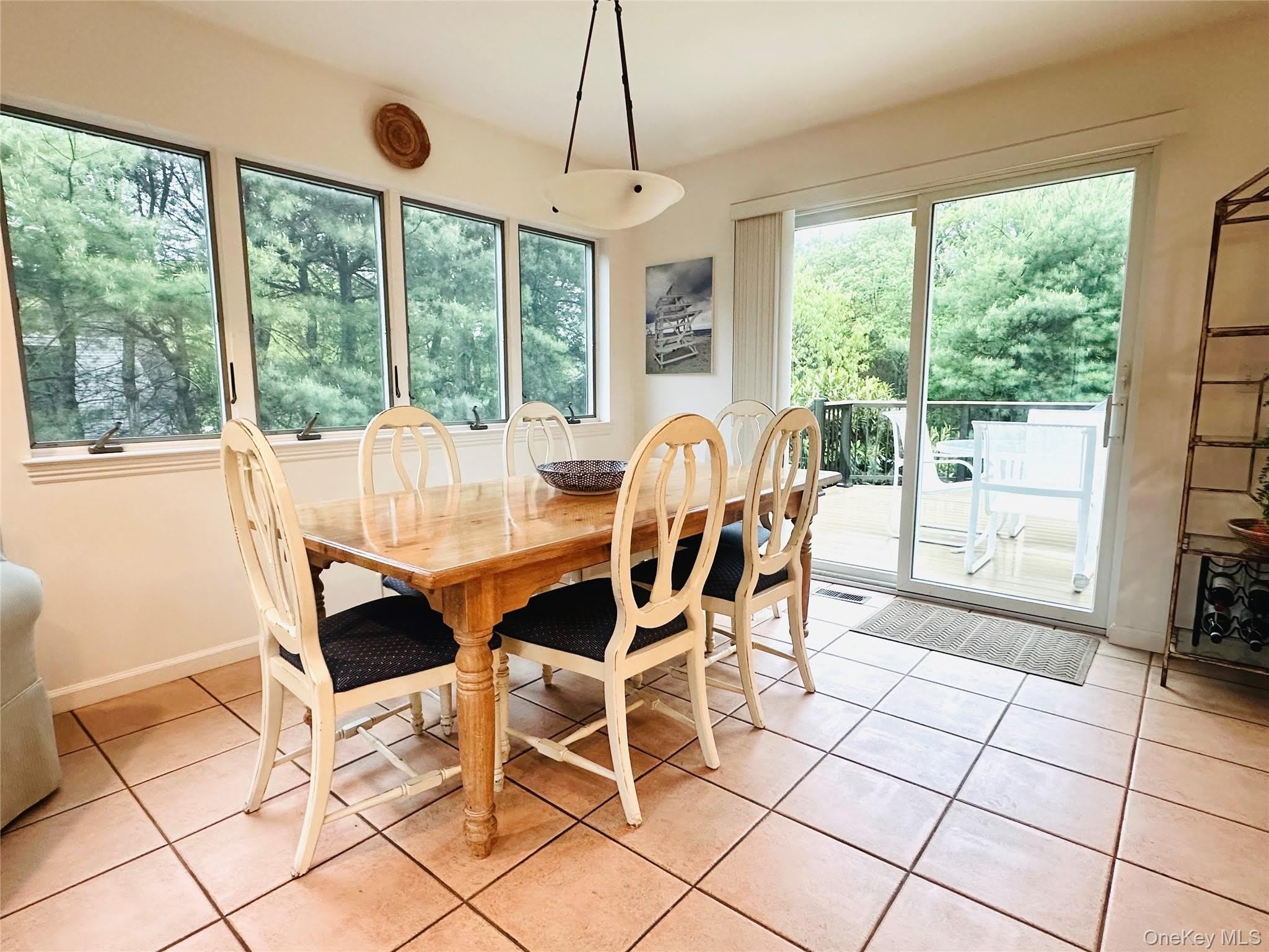 40 Hilltop Road – photo 4
