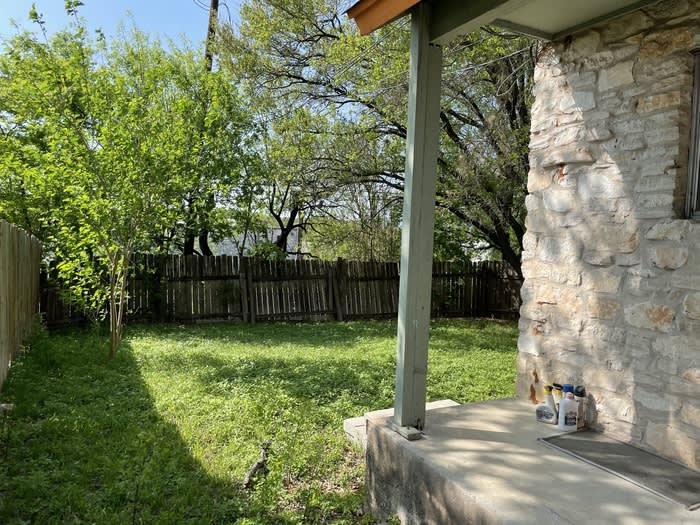 1601 Taylor Gaines Street – photo 2