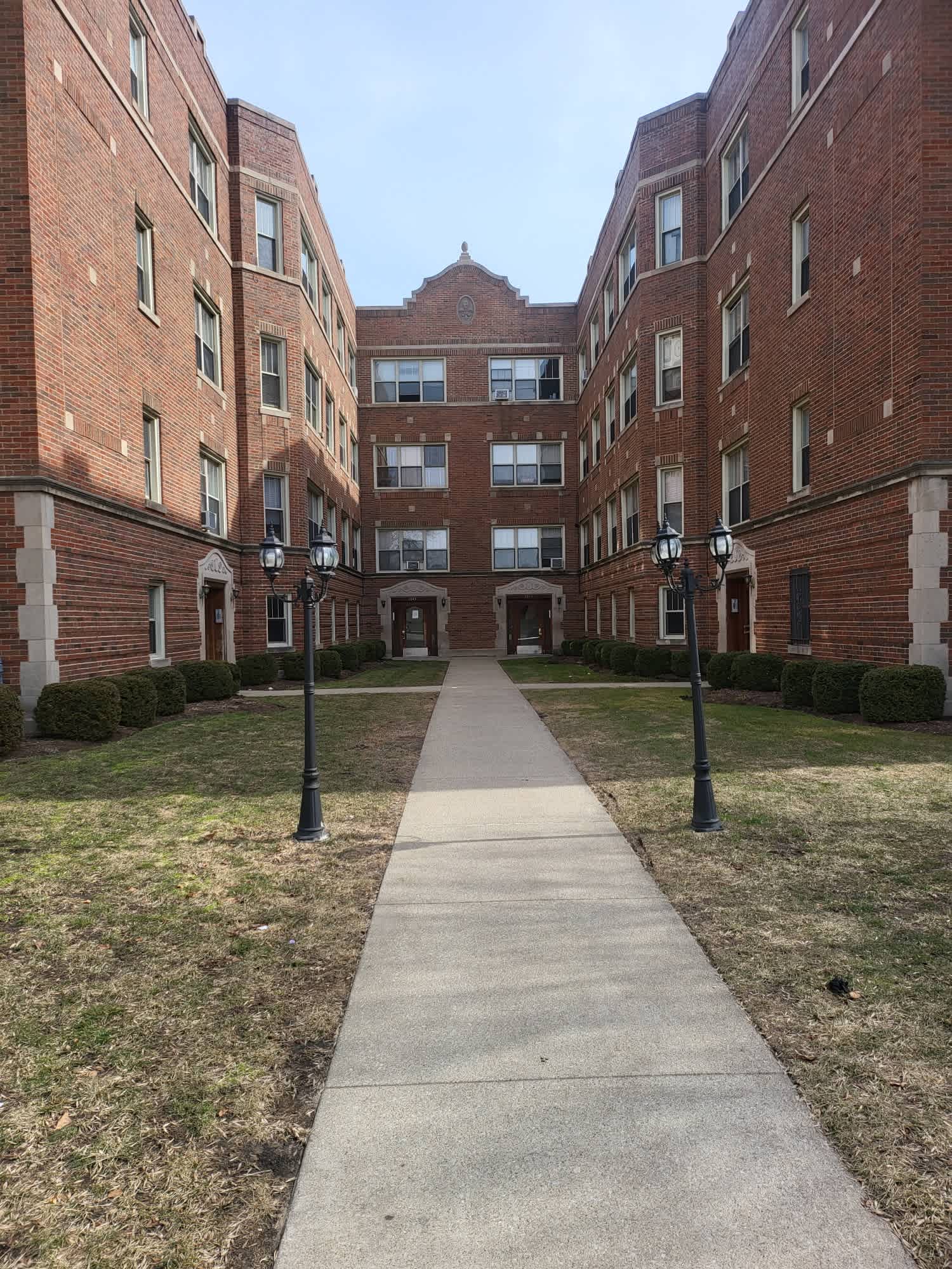 7045 S Constance Avenue Unit 3B – photo 3