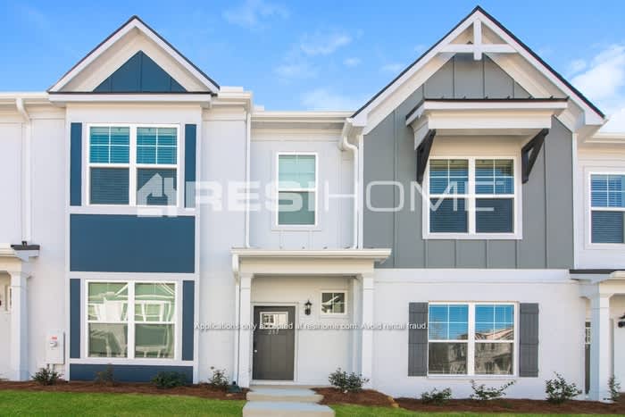 283 Rae Way – photo 1
