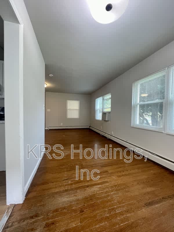 312 S Wayne St – photo 4
