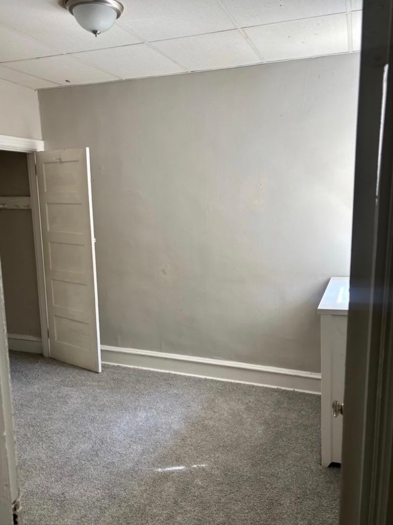 3bd, 1 Bath -Available Now! – photo 4