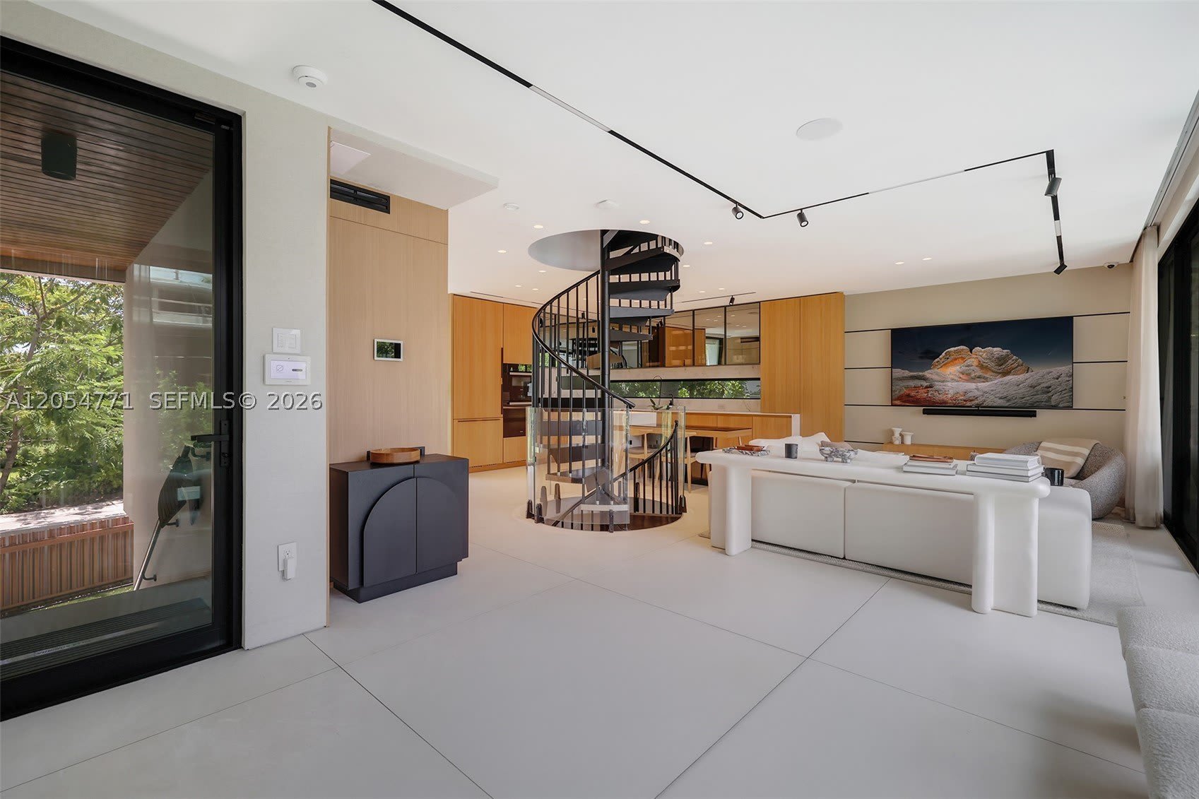 288 Palm Ave – photo 5