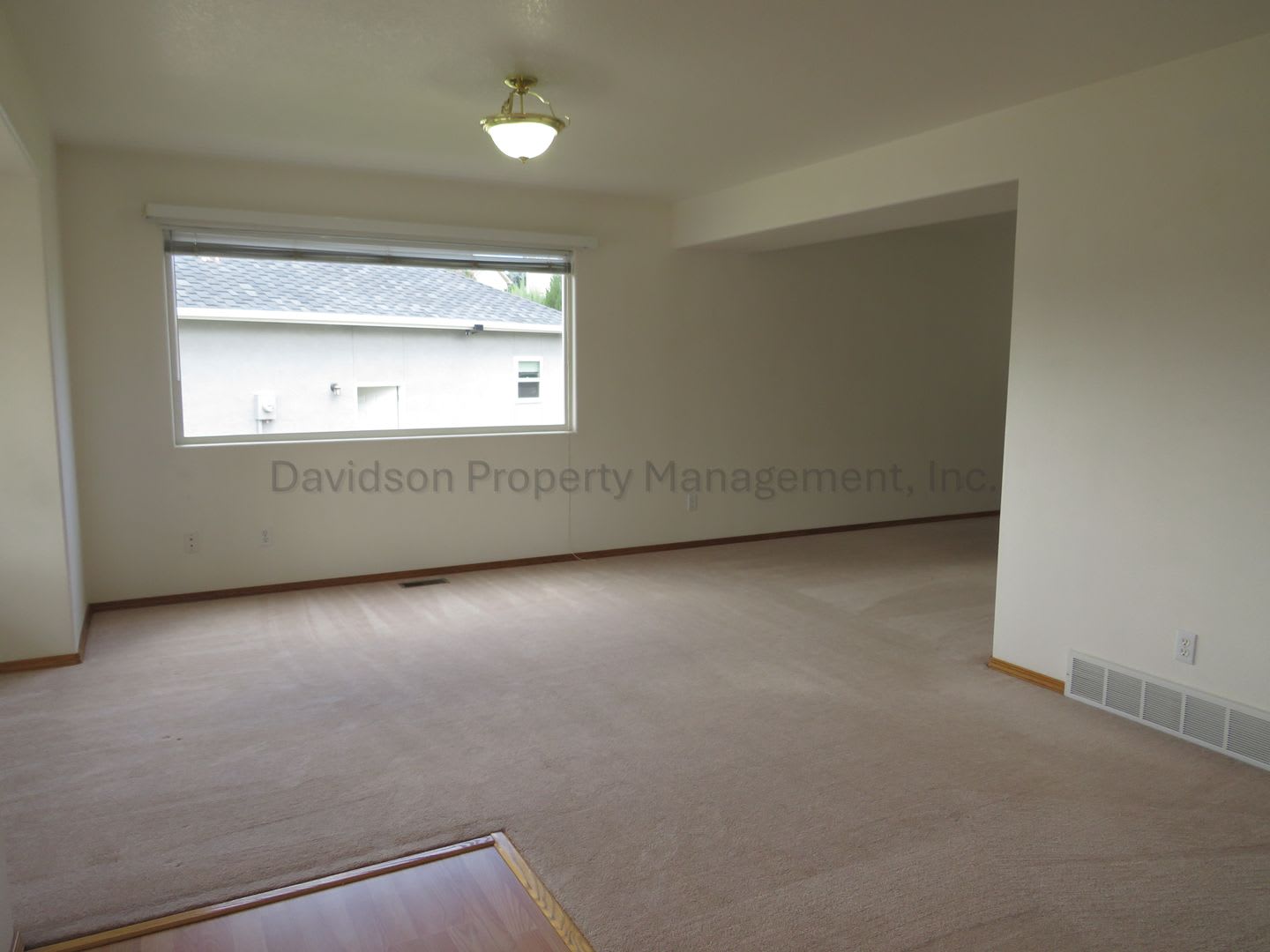 Stunning 3 Bedroom House in North Gleneagle – photo 2