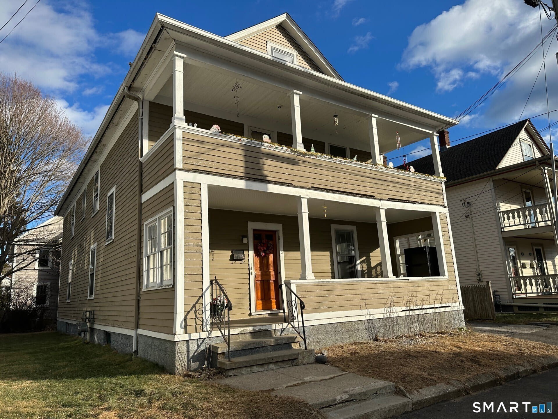 82 Lorenzo Street – photo 1