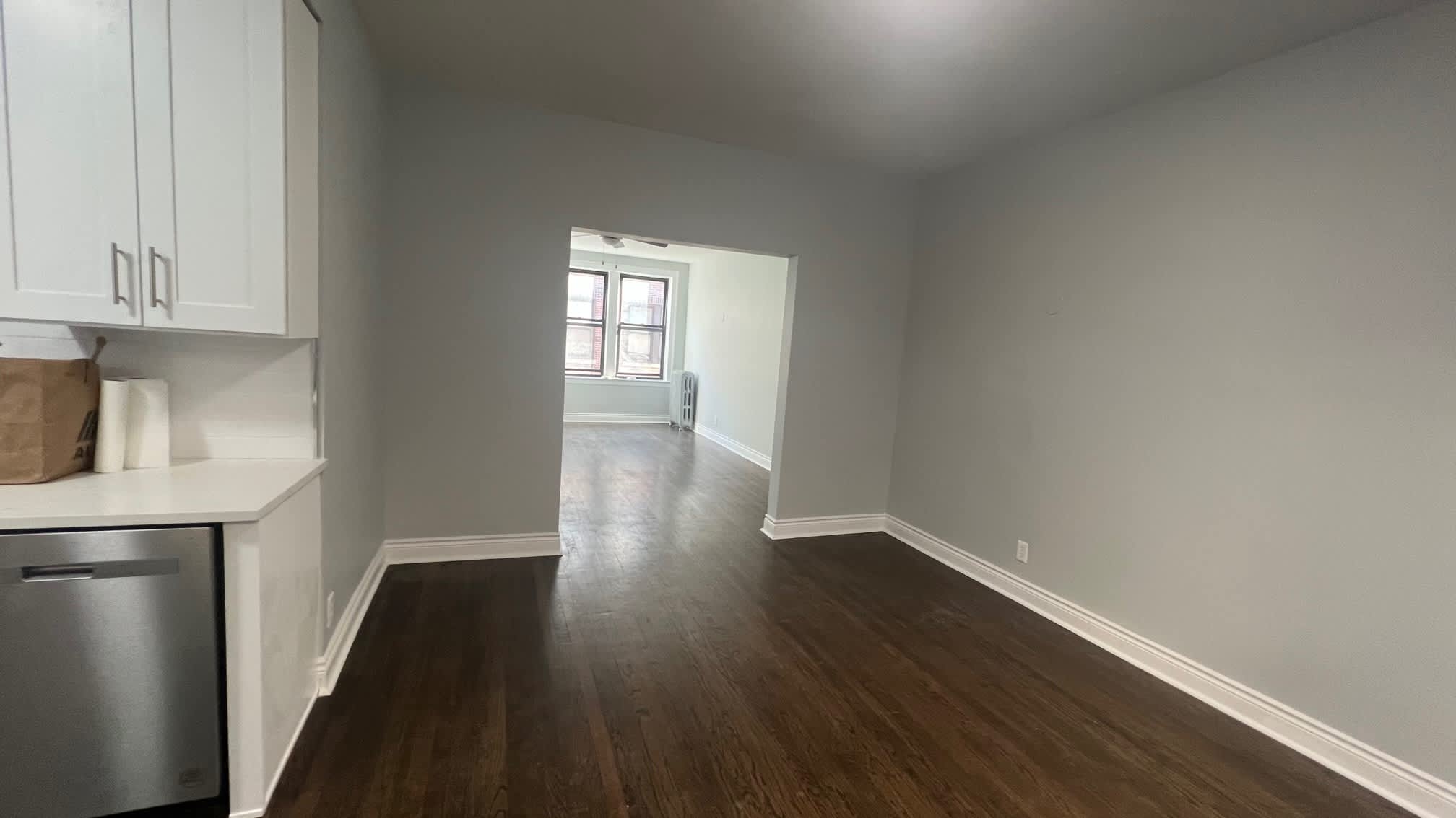 5517 S. Everett Avenue #17-2E – photo 3