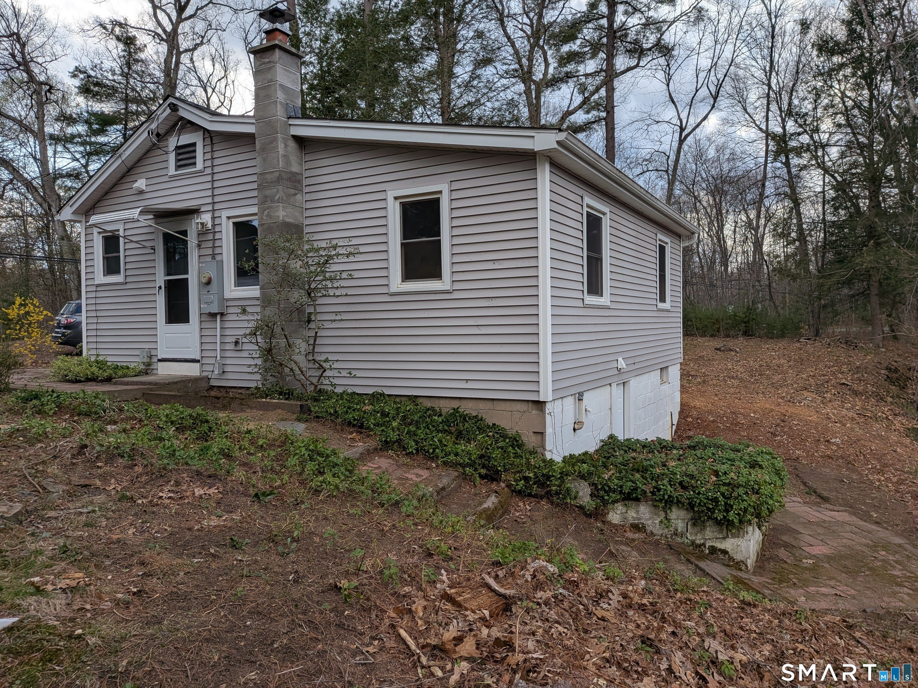414 Salmon Brook Street – photo 2
