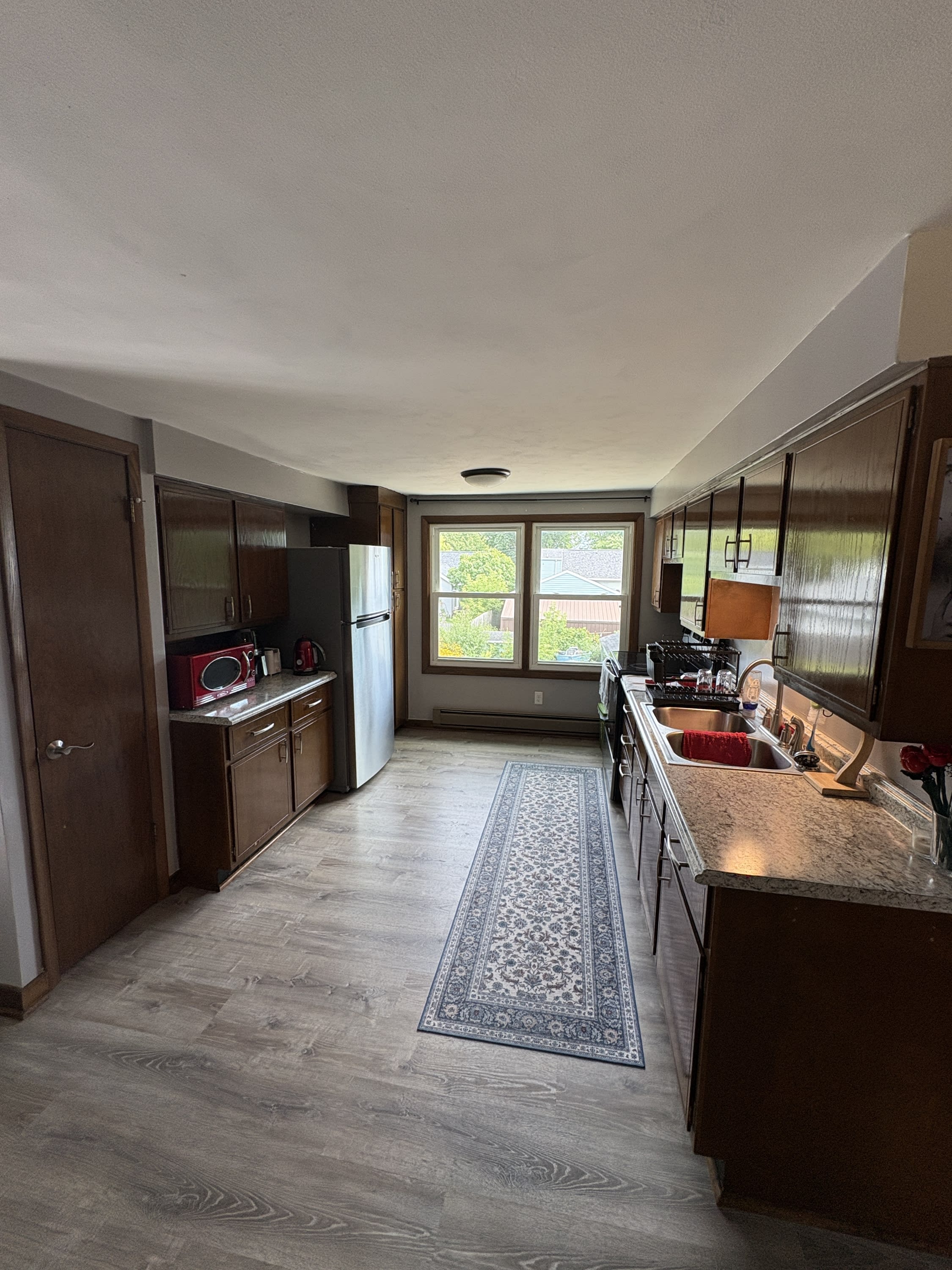 161 Plummer Avenue – photo 4