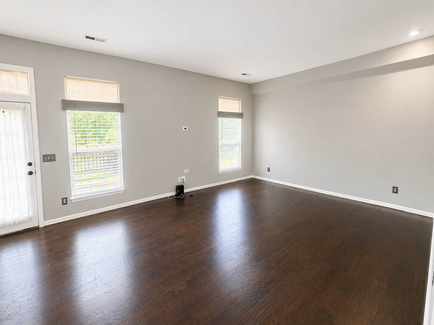 Charming 3-Bedroom Ranch in Greer’s Coveted Neighborhood – photo 5