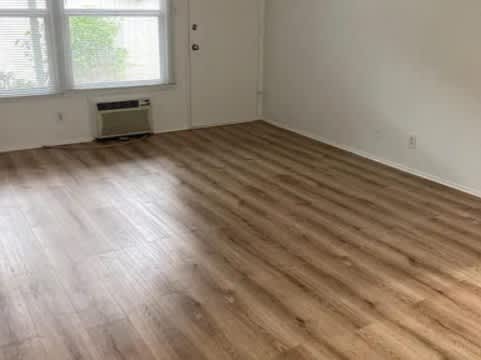 5806 Coldwater Canyon Avenue – photo 4