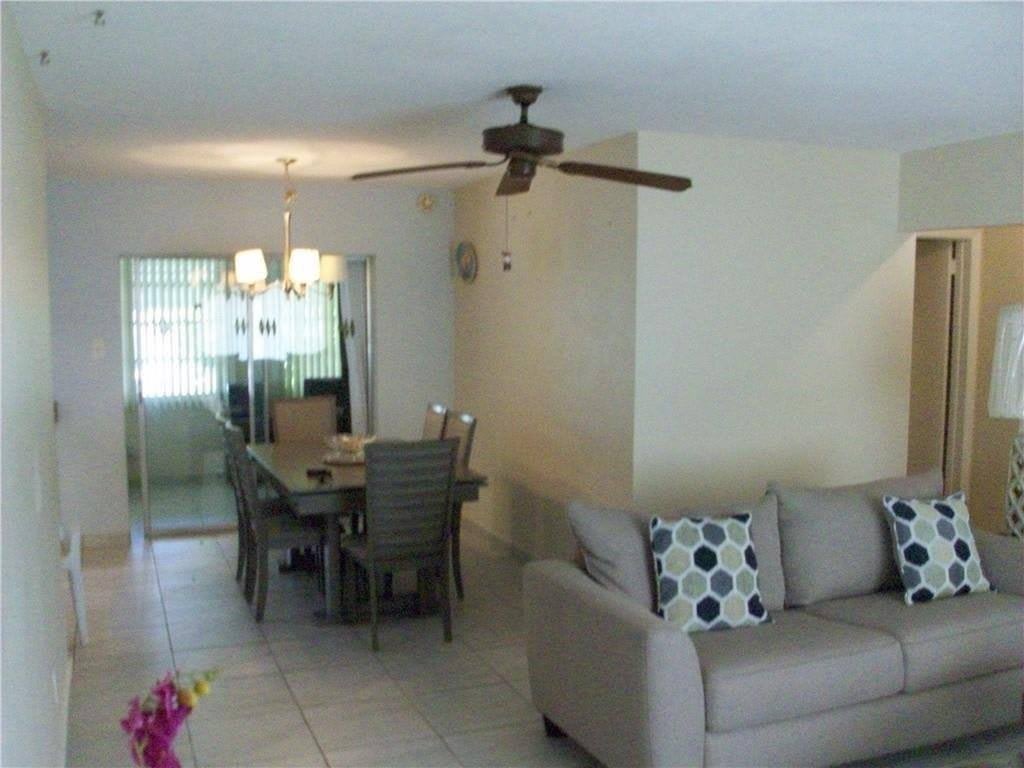 5039 NW 42 Street – photo 4