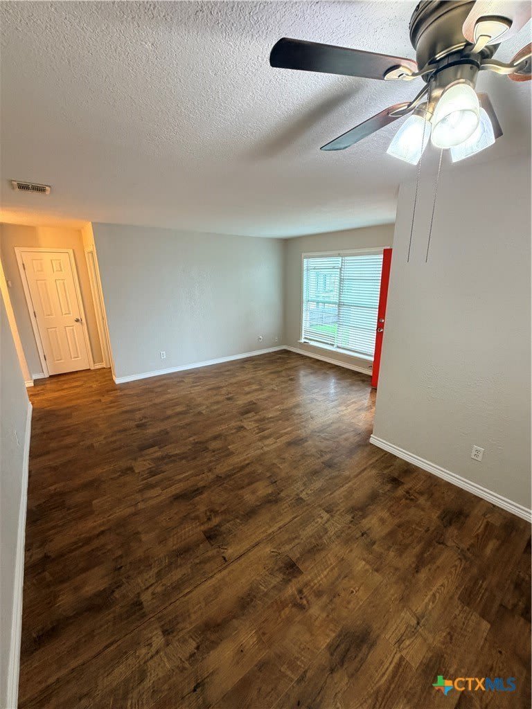 208 Uhland Road – photo 4