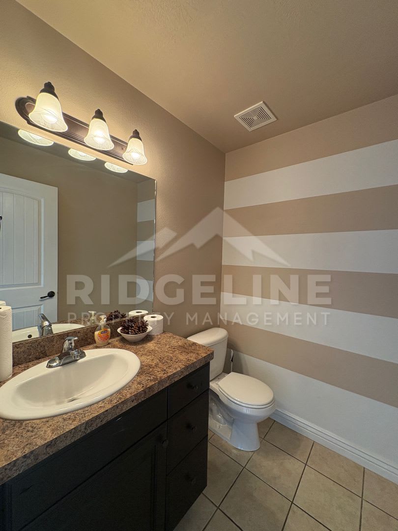 3 Bedroom Townhome in Rexburg – photo 3