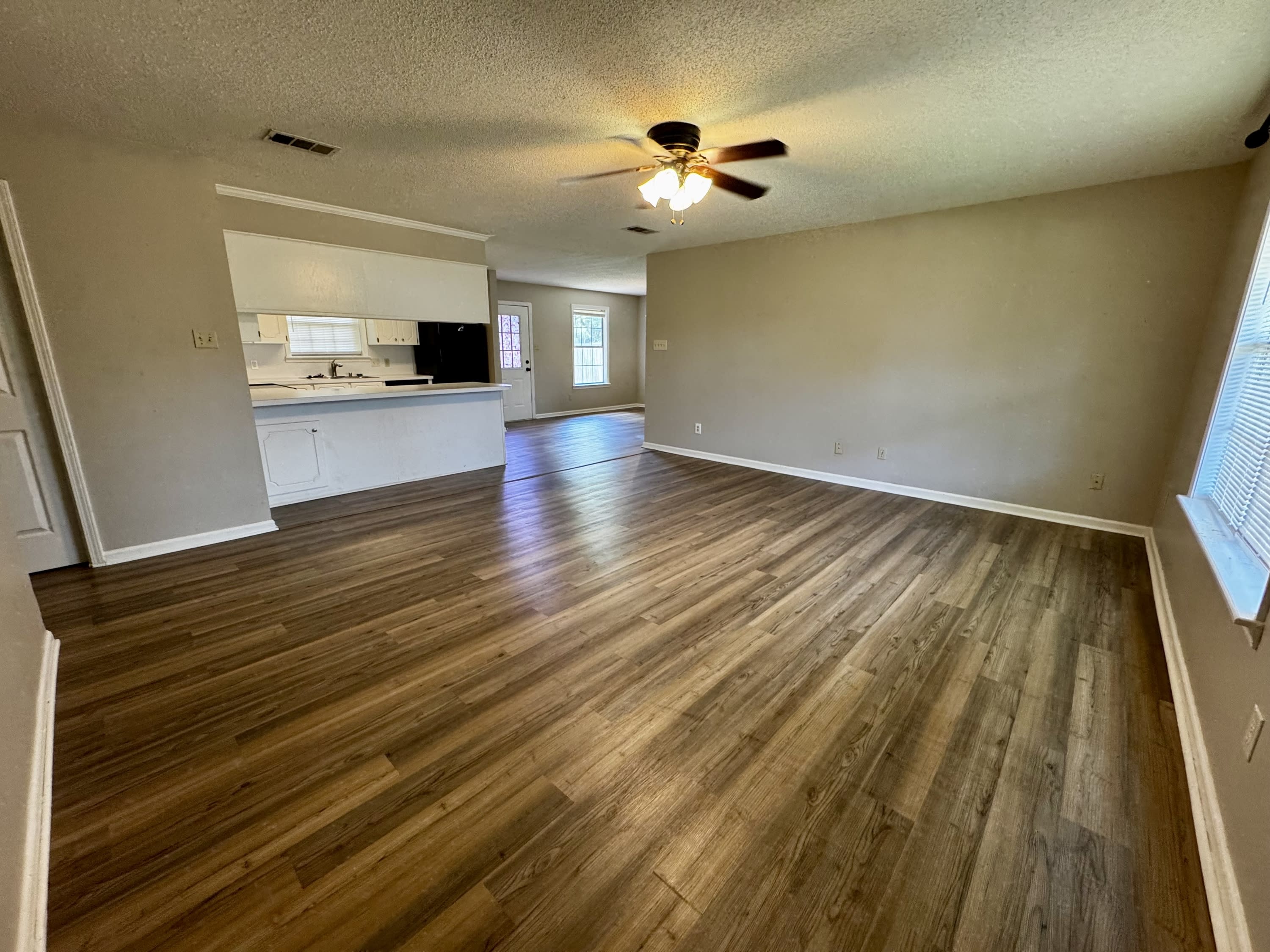 26 Alexis Drive – photo 2