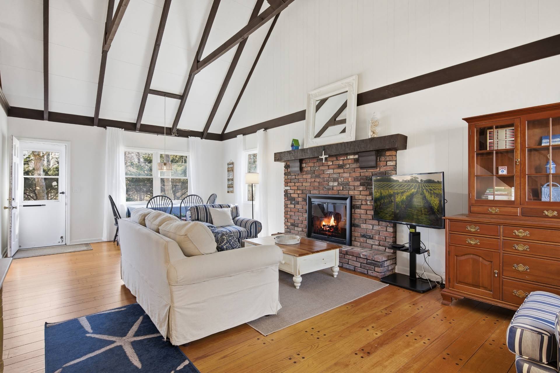 3 FOSTER AVE – photo 2