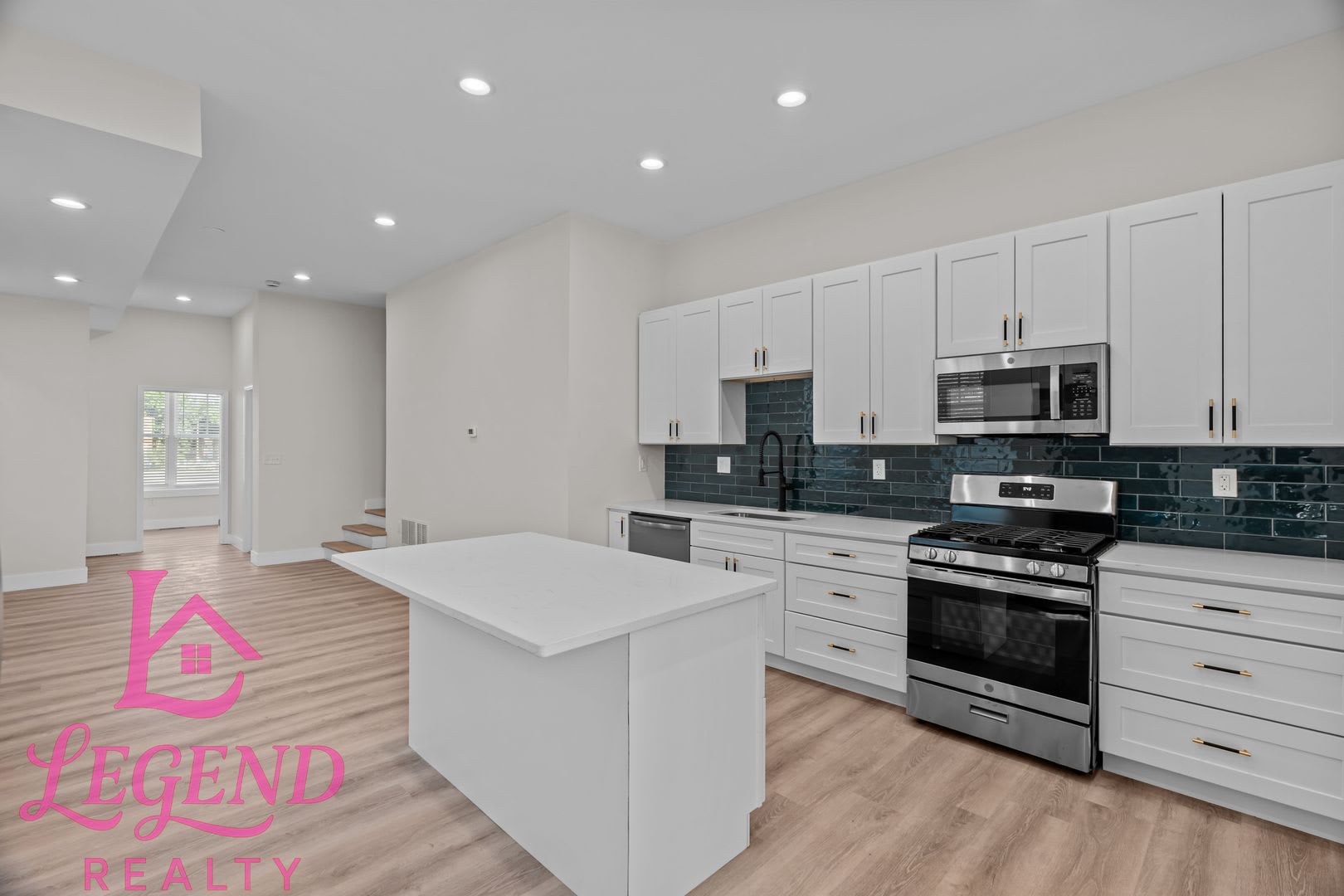 Completely Renovated 4Br Brick Home With 3 Full Baths Off Street Parking – photo 1