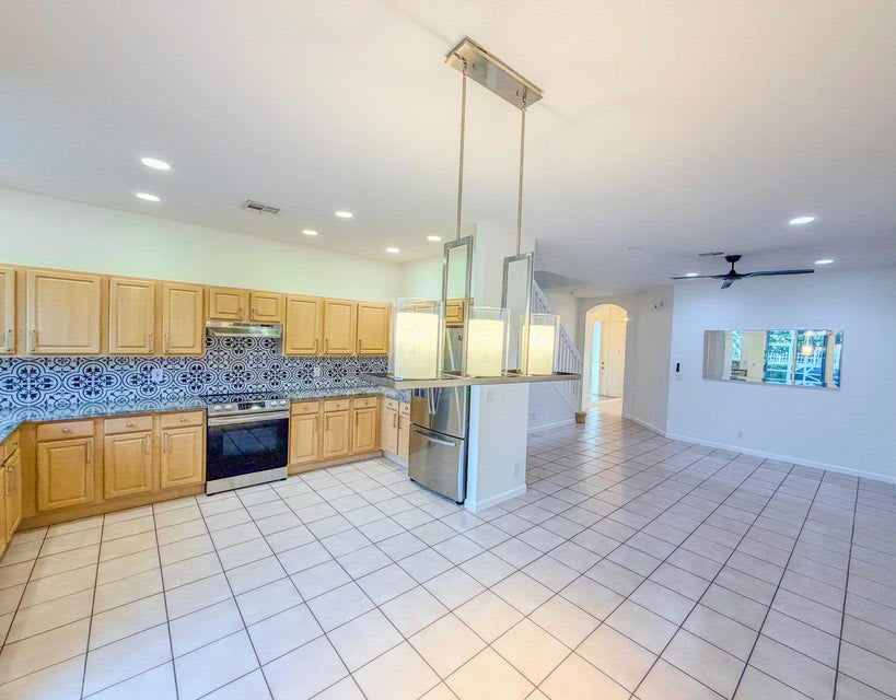 753 Seaview Drive – photo 3