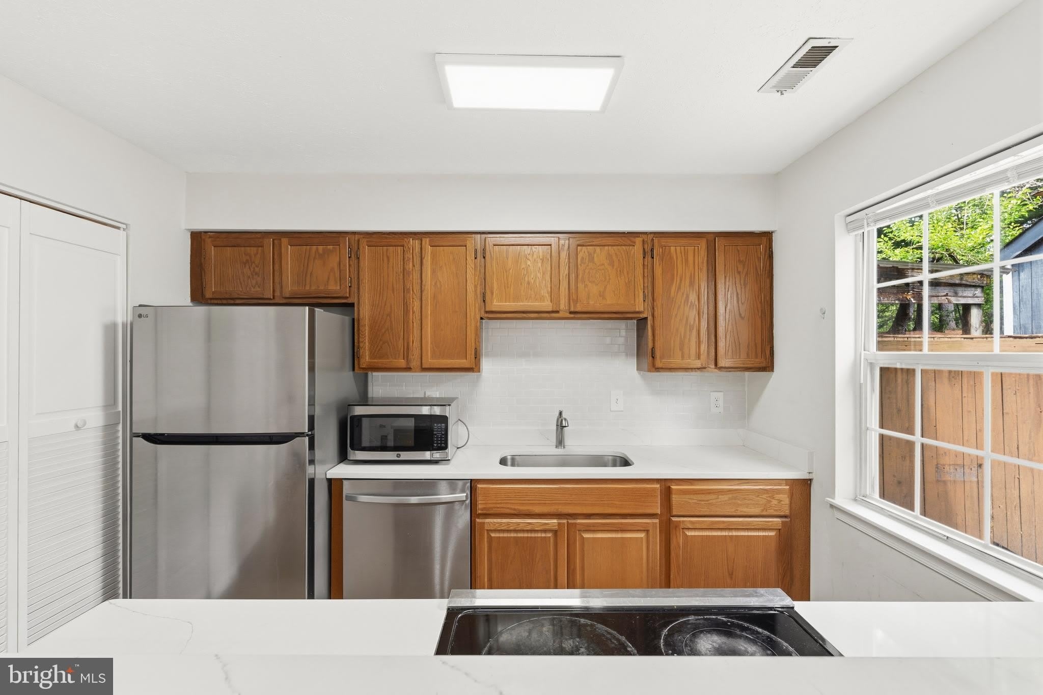 15711 Ambiance Drive – photo 3