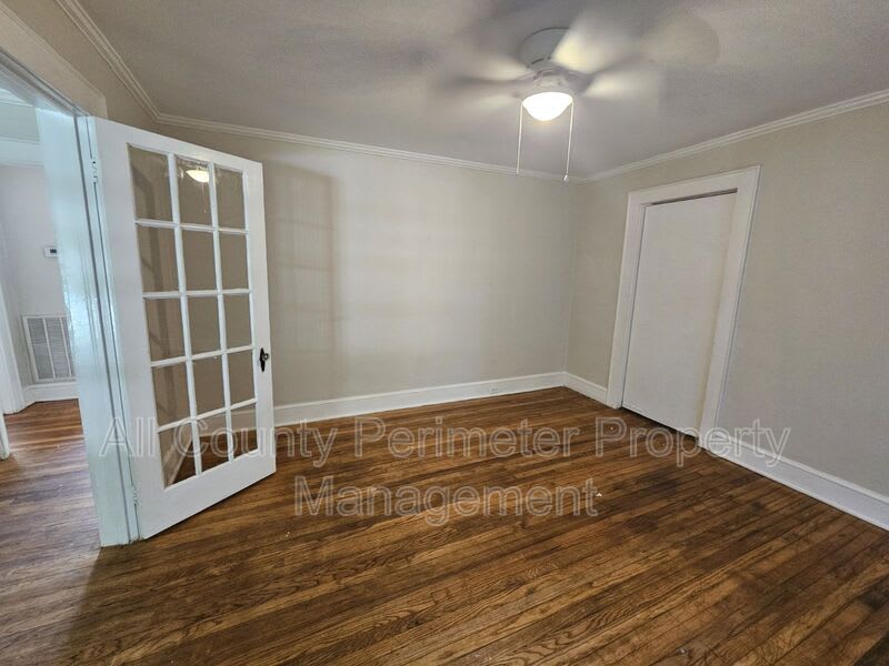 746 Grenada Terrace – photo 2