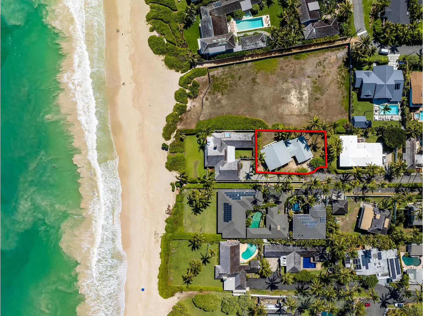 Amazing Fully Furnished Single Family Two Story Home Just One House From Kailua Beach 6 Bedrooms 4 Bathrooms With Ocean Views From Covered Lanai – photo 3
