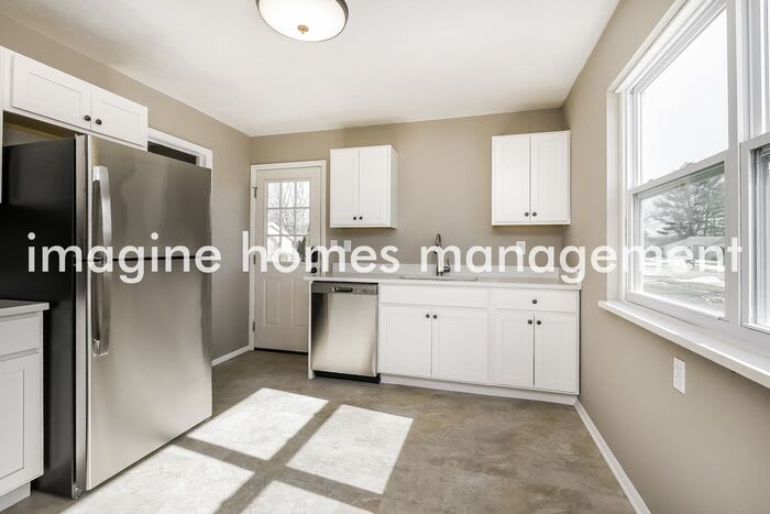448 Holly Drive – photo 5