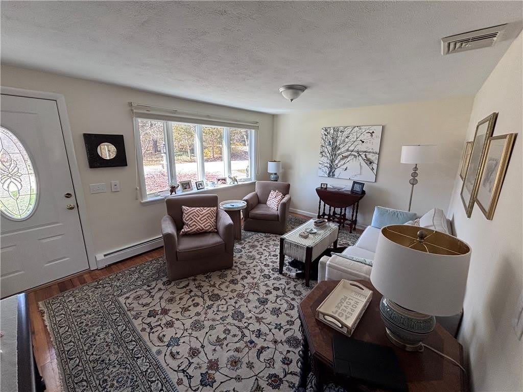 51 Surrey Lane – photo 5