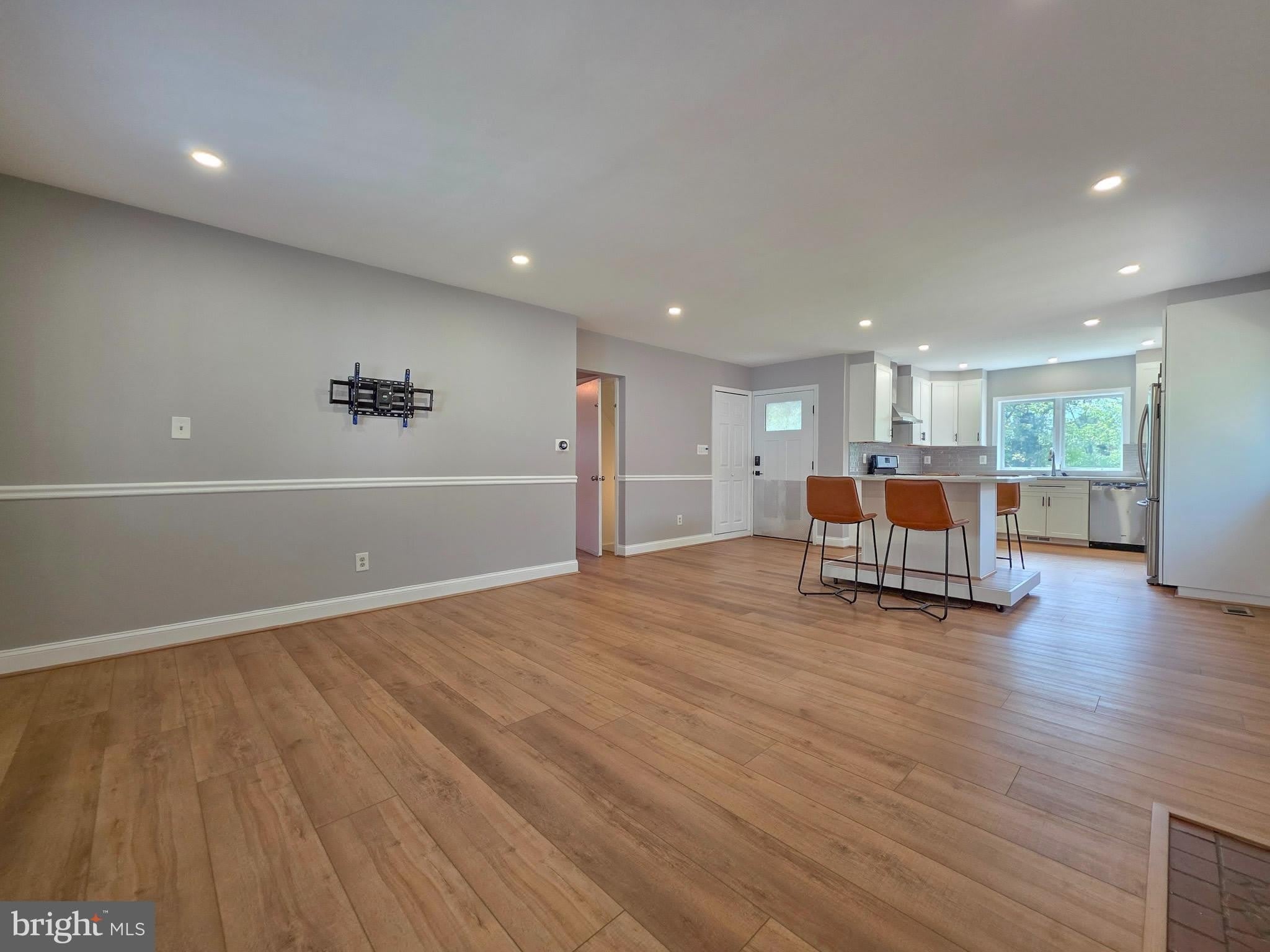 5921 ARLINGTON Boulevard – photo 5