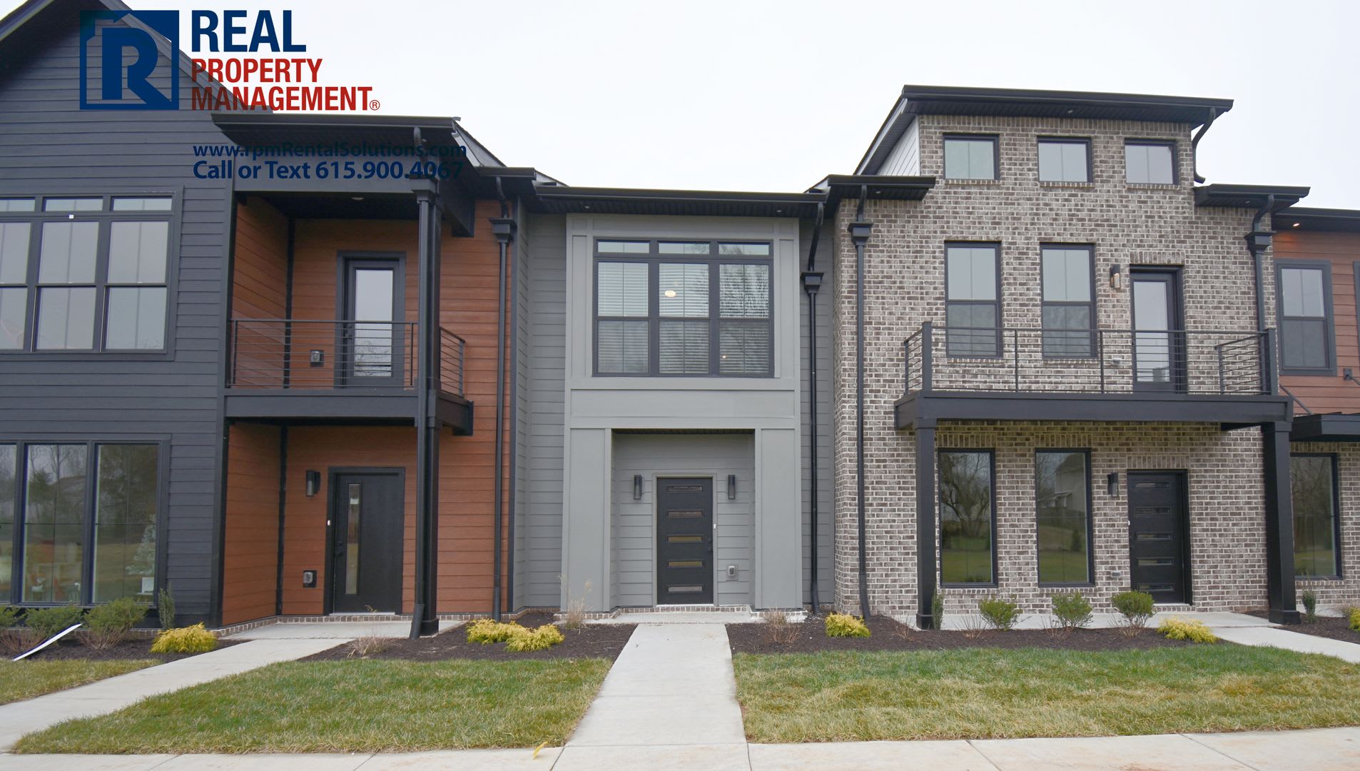 Luxury 2BR townhome in the heart of Murfreesboro- neighborhood pool, hi-speed internet included! – photo 2