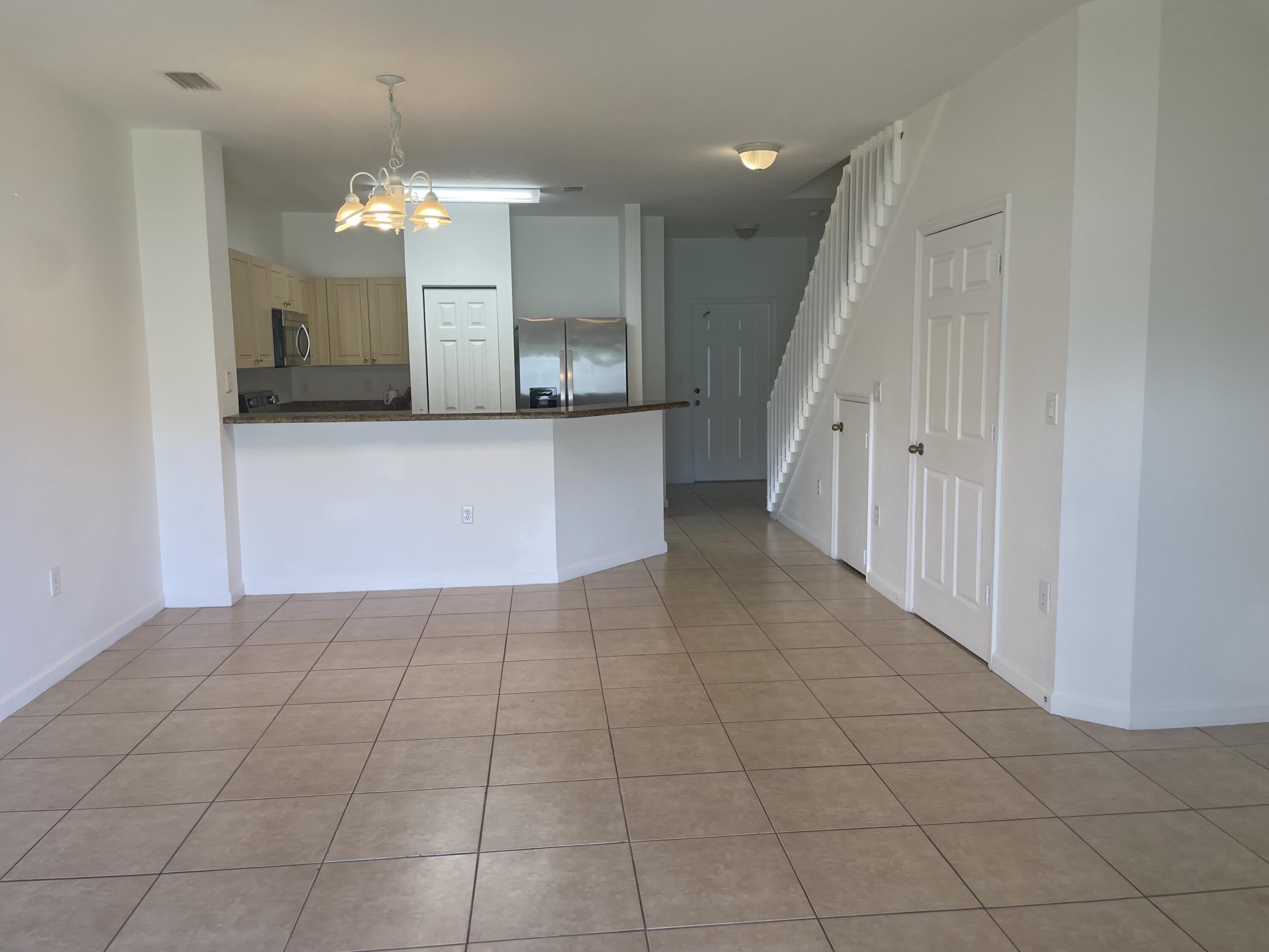 5187 SE Mariner Garden Circle – photo 3