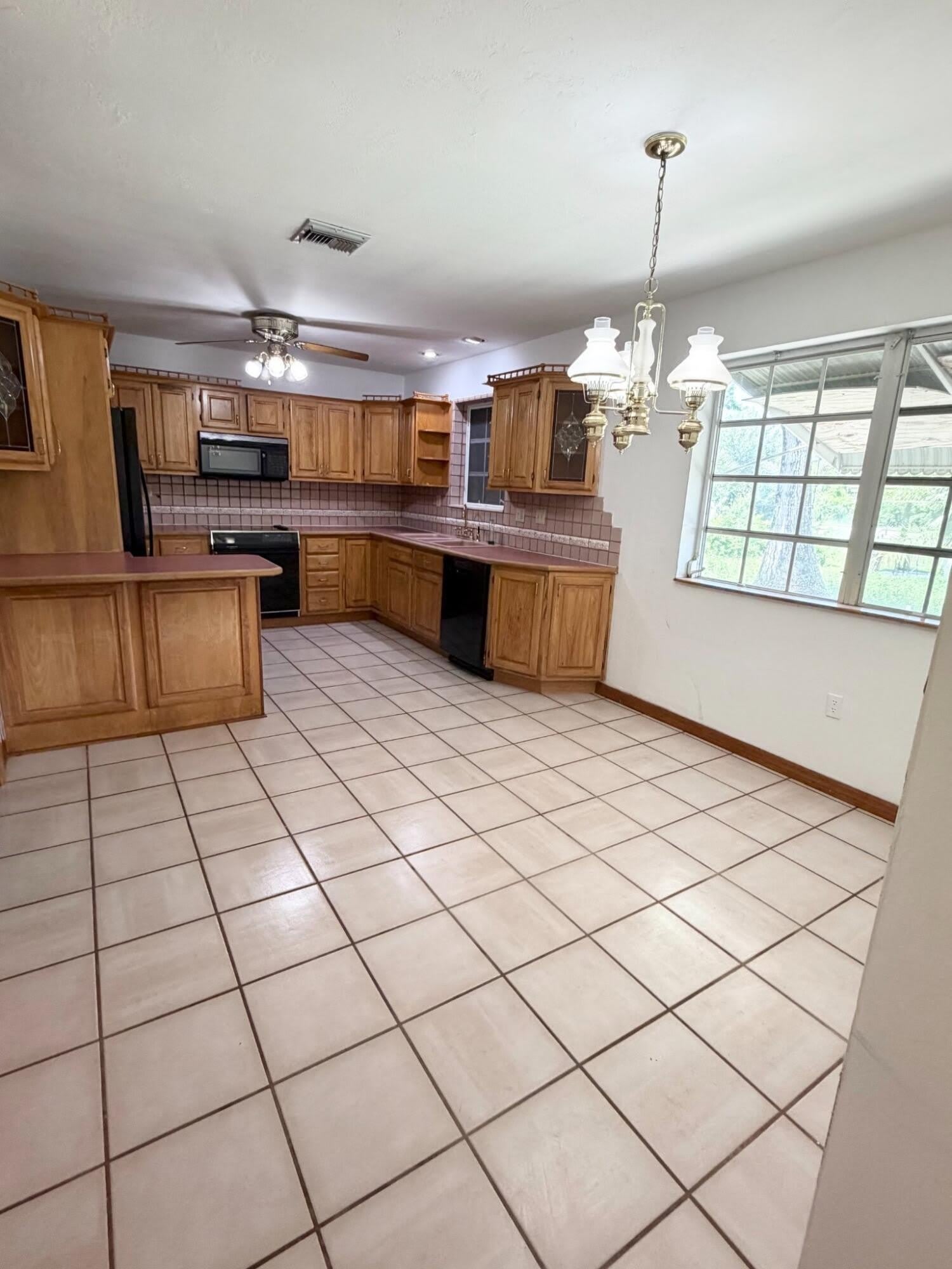 24700 SW 129TH Avenue – photo 3