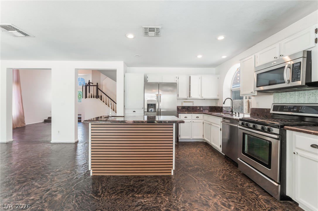 3024 Cloverbrook Street – photo 3