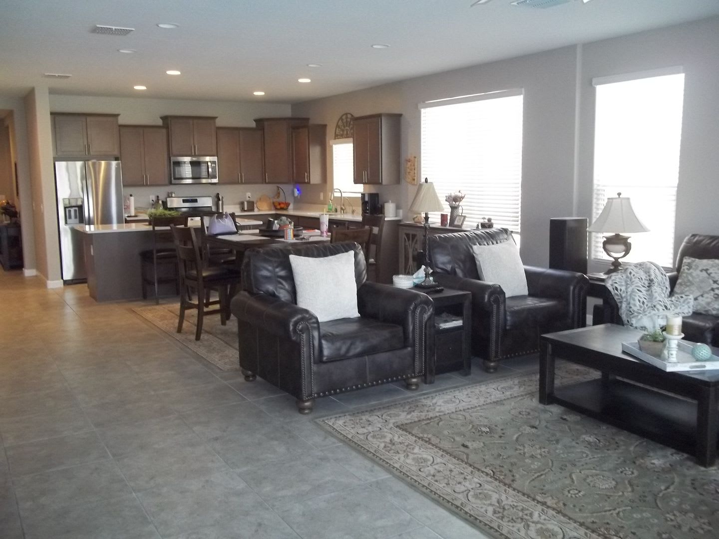 Stunning Fully furnished home 3 bed 2.5 baths 2056 sq ft w/heated pool!!! Must see will rent fast! – photo 3