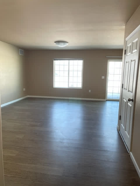 1587 Partow Ln – photo 2