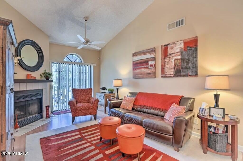 11011 N 92nd Street – photo 1