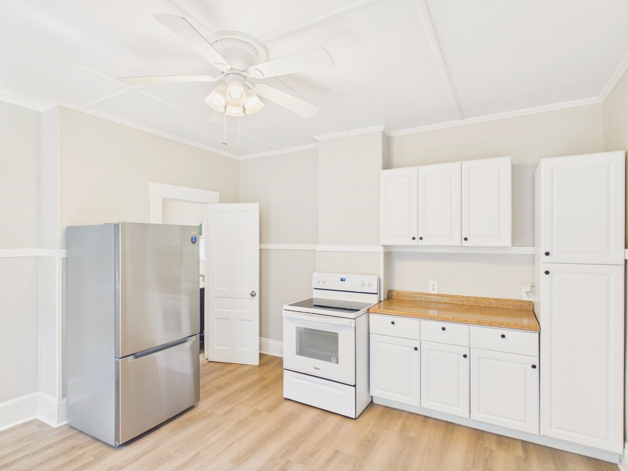 6 Waverly Street – photo 4