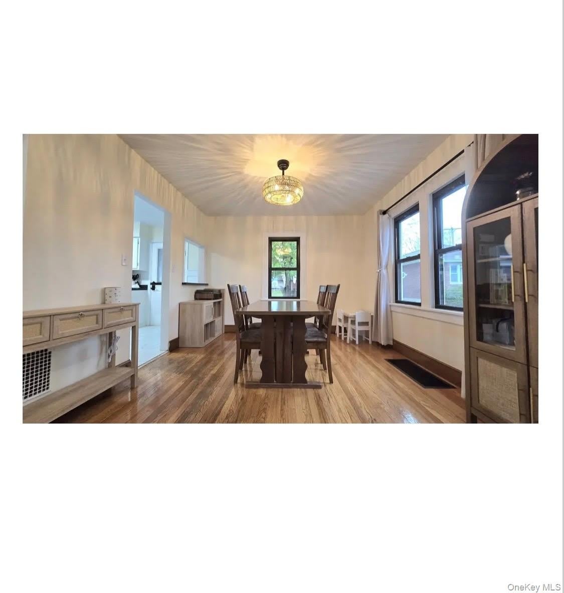 11 Barteau Street – photo 4