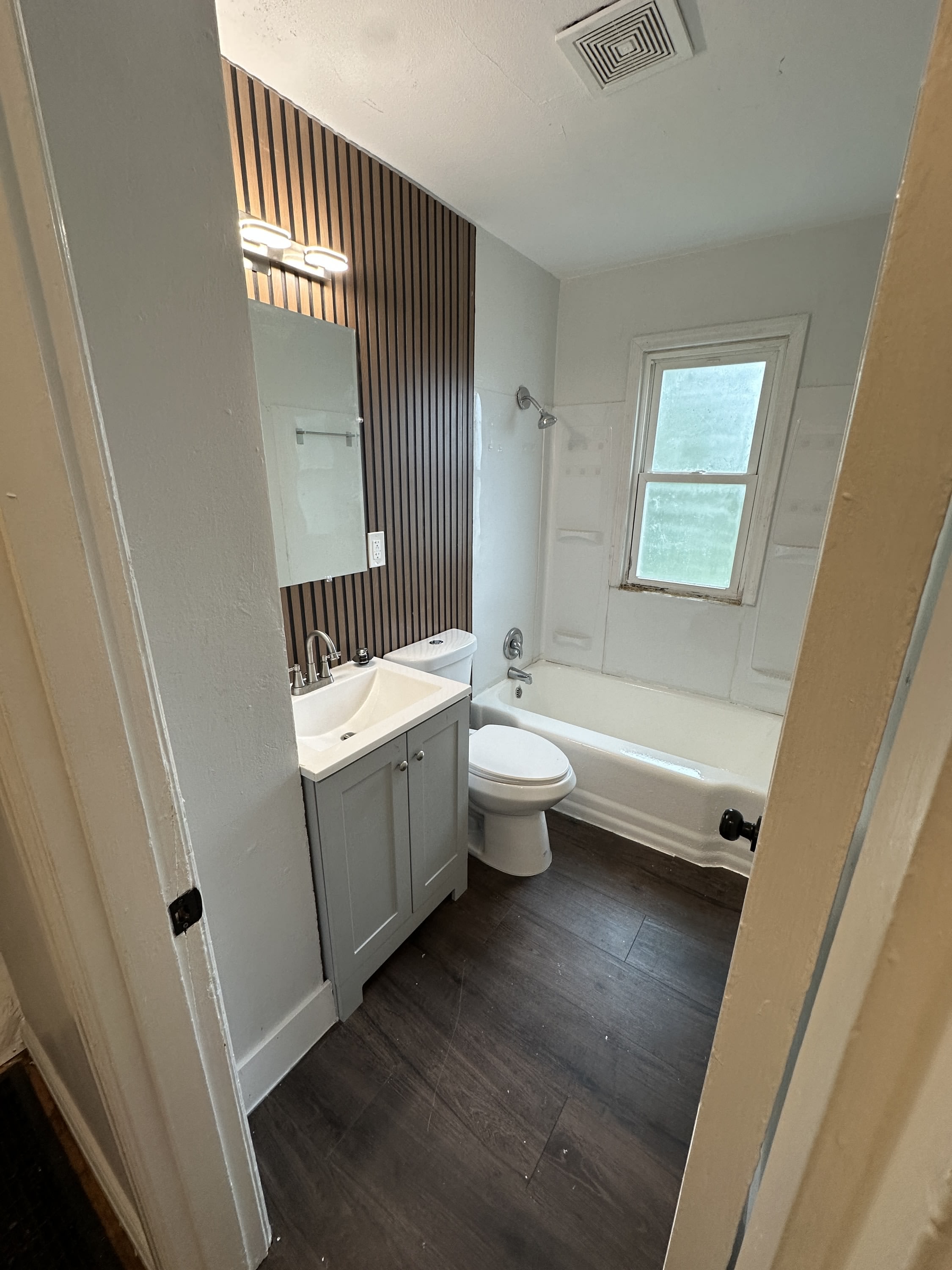 330 North Floridale Avenue – photo 5
