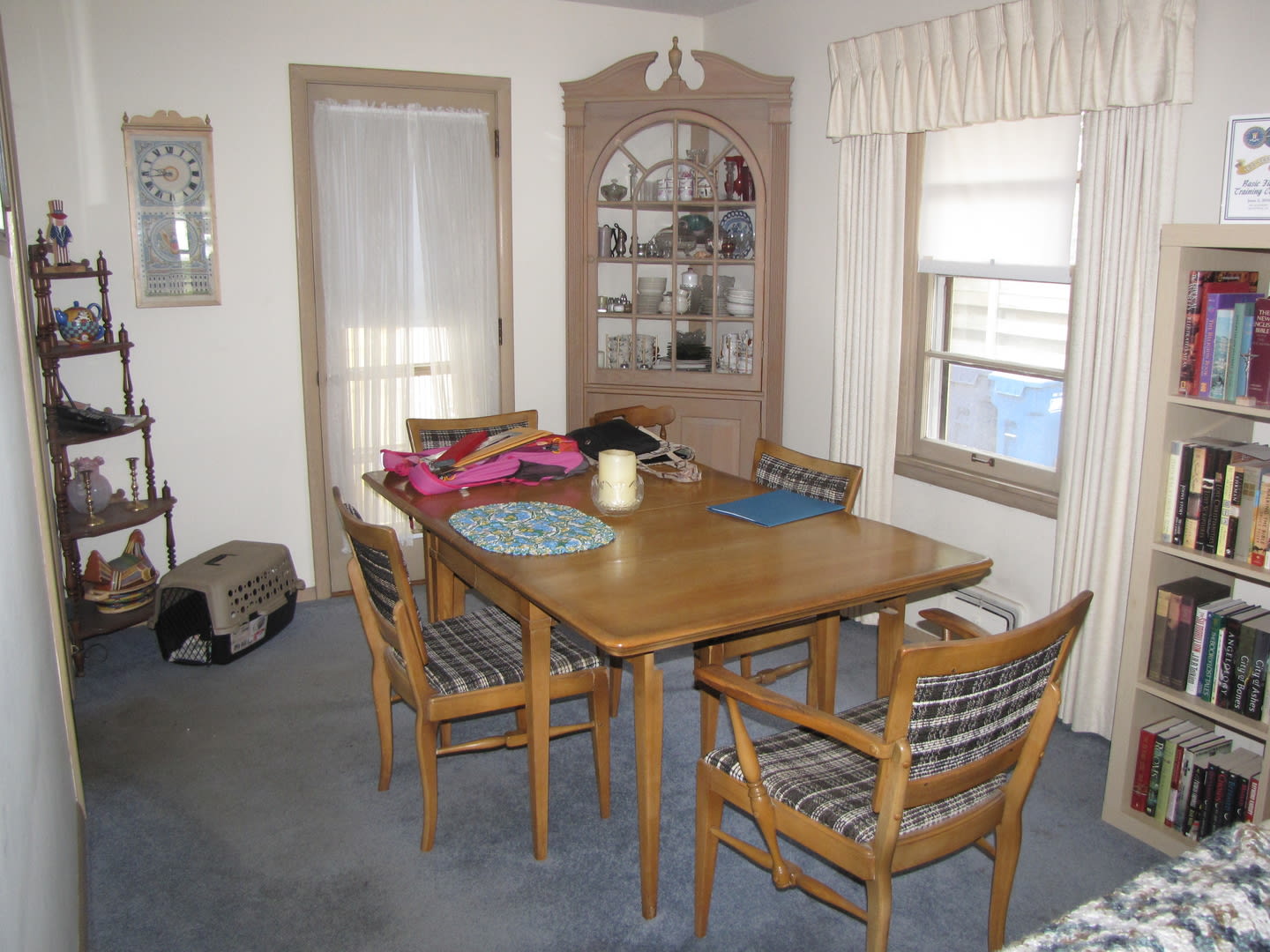 Great location in Richfield,*3Bed*1Bath single family home Avail Now! – photo 3